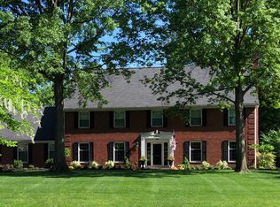 863 Mayfair Rd, Akron, OH 44303