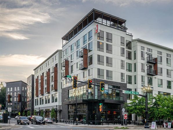 9924 NE 185th St APT 301