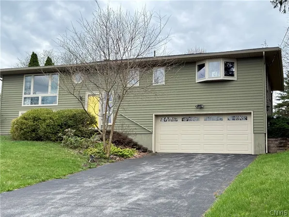 105 Easterly Ter, Syracuse, NY 13214