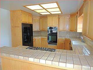 5th image of 510 Middlefield Dr