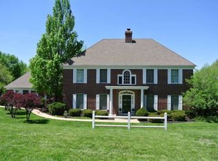 12020 Mission Rd, Leawood, KS 66209