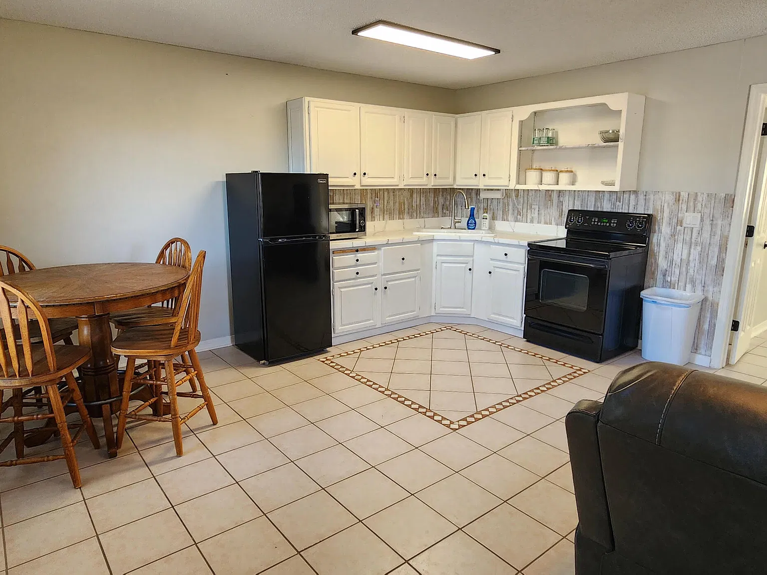 1 bed, 1.0 bath, 500 sqft, $1,400 — Photo 2