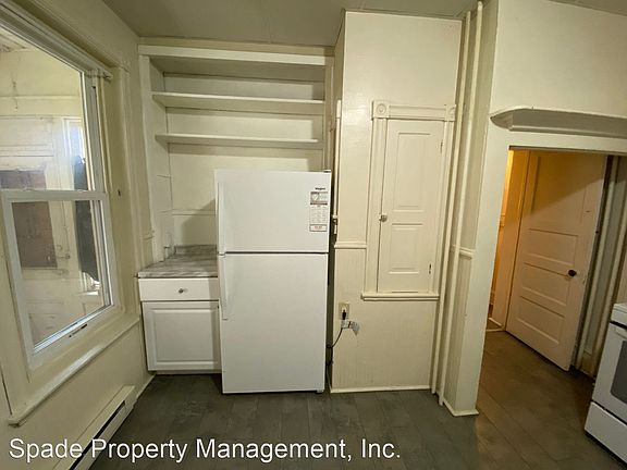 5th image of 704 S 5th St #1