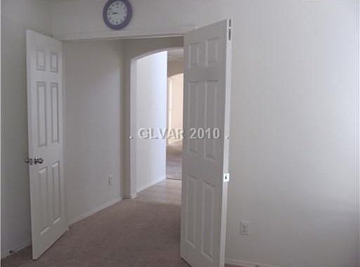 5th image of 2479 Begonia Valley Ave