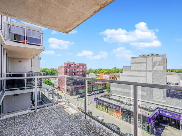 1702 Avenue Z image 24 of 40