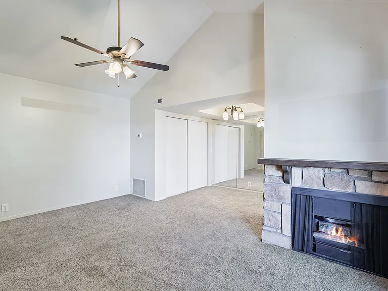 7065 N 2200 W #2F — Photo 2