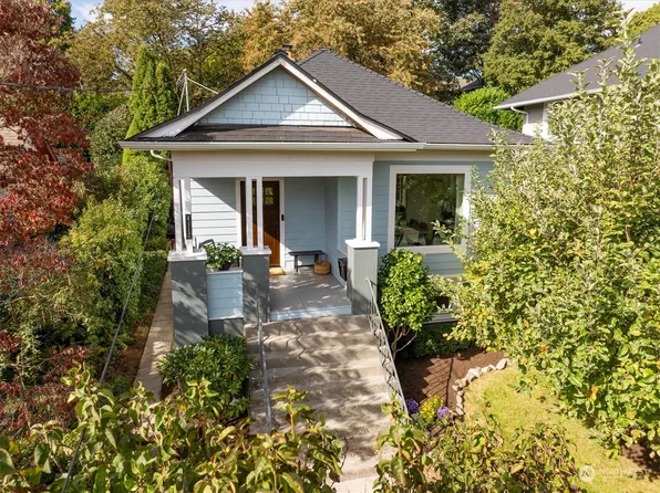4117 Woodland Park Avenue N, Seattle, WA 98103