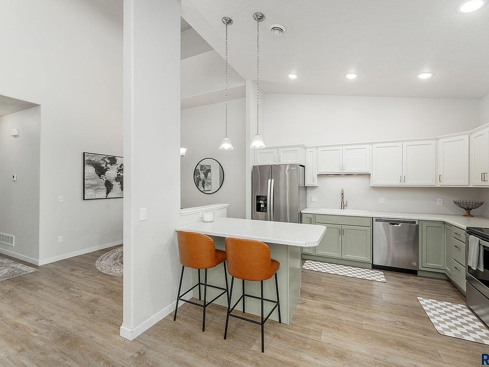 2nd image of 5703 S Bounty Pl