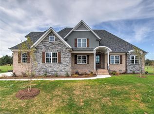 7305 Lanval Dr, Oak Ridge, NC 27310