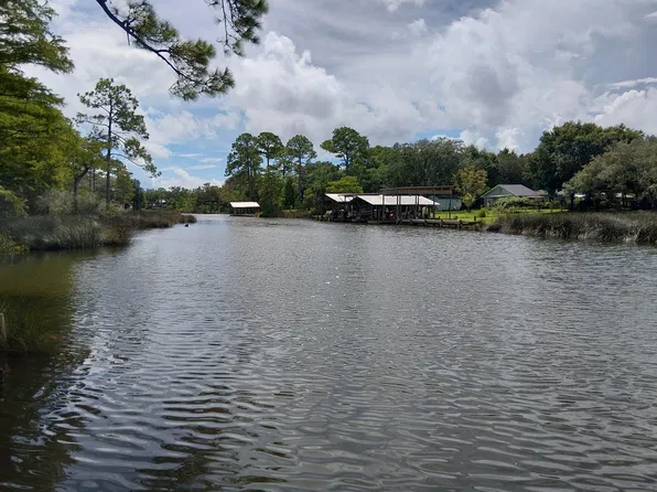 12551 Ophelia Dr, Pensacola, FL 32506