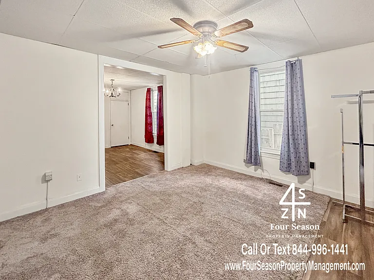 338 S Locust St — Photo 5