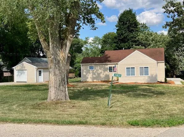 33820 White Oak DRIVE, Burlington, WI 53105