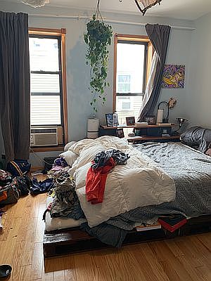 4th image of 346 Graham Ave APT 3L