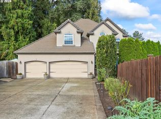 1847 N Teakwood Cir, Canby, OR