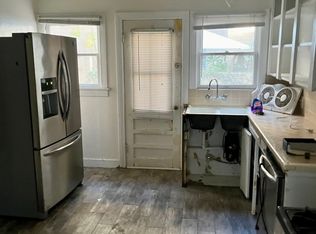 217 1/2 Argonne Ave #A, Long Beach, CA 90803