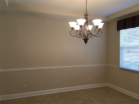 5th image of 16119 Churchview Dr