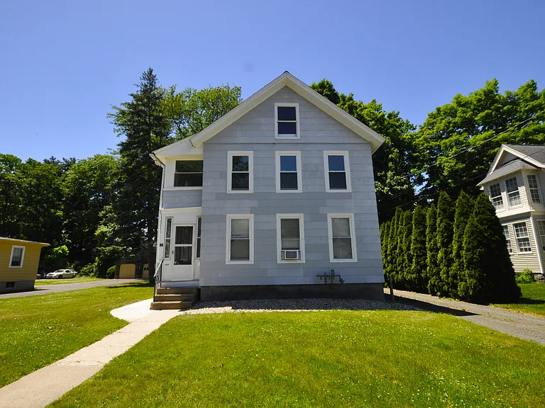 17 Hough St #17 — Photo 8