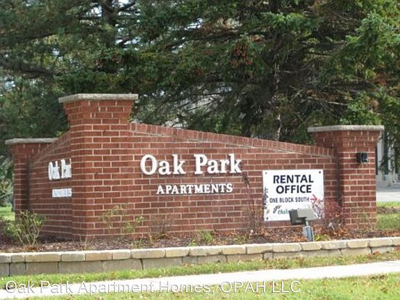 4th image of 8767 S Oak Park Dr #7