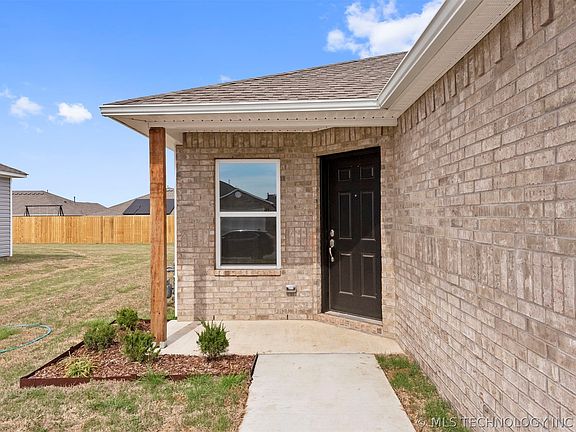 4th image of 29309 E 80th Pl S