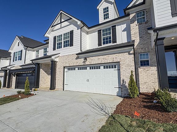 2nd image of 229 Glencrest Dr Lot 323