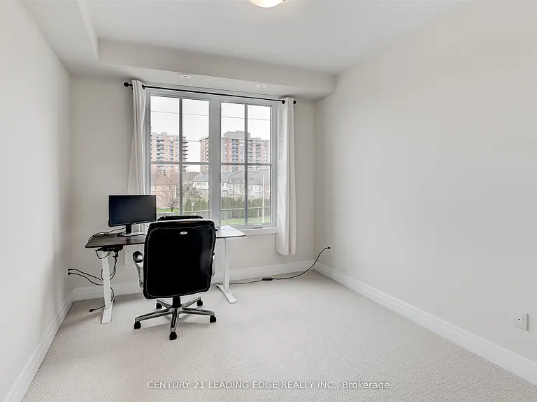 1180 Cawthra Rd #106 — Photo 21