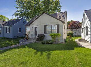 3817 Unity Ave N, Robbinsdale, MN 55422