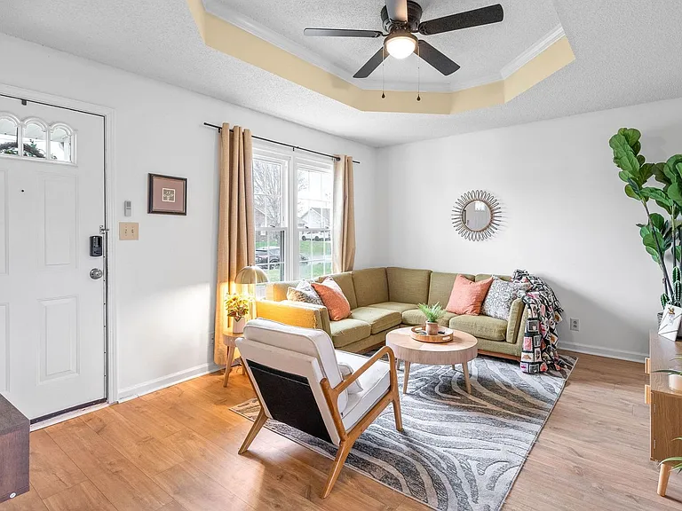 3231 Tabby Dr — Photo 12