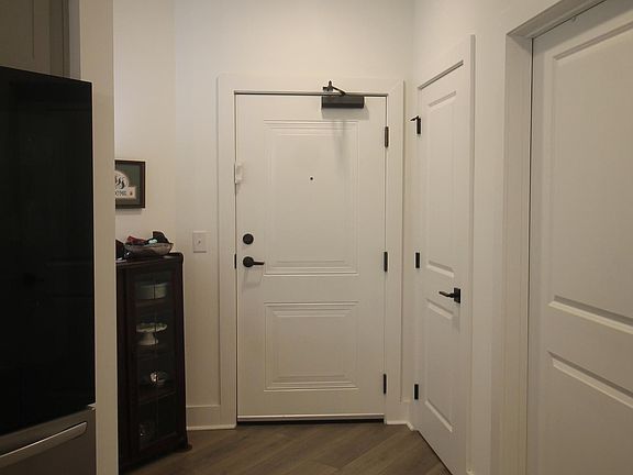 4th image of 3211 Orwell Way #4203