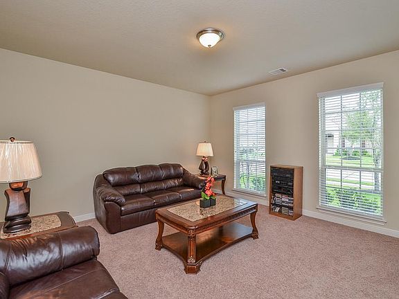 5th image of 15119 Calvano Dr