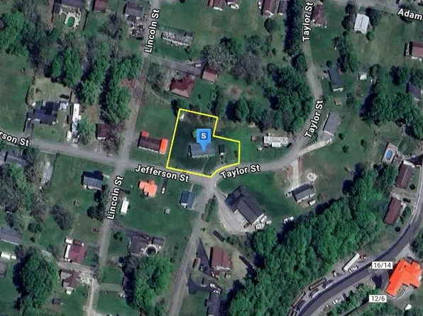 110 Jefferson St, Crab Orchard, WV 25827