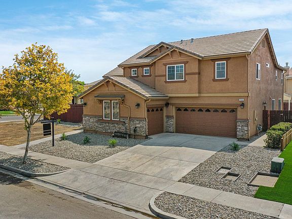 2nd image of 1406 Hunter Creek Dr