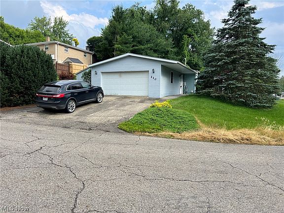 3rd image of 210 Alfred Dr