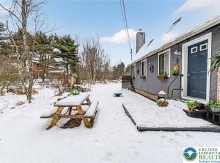 397 Towamensing Trl, Albrightsville, PA 18210