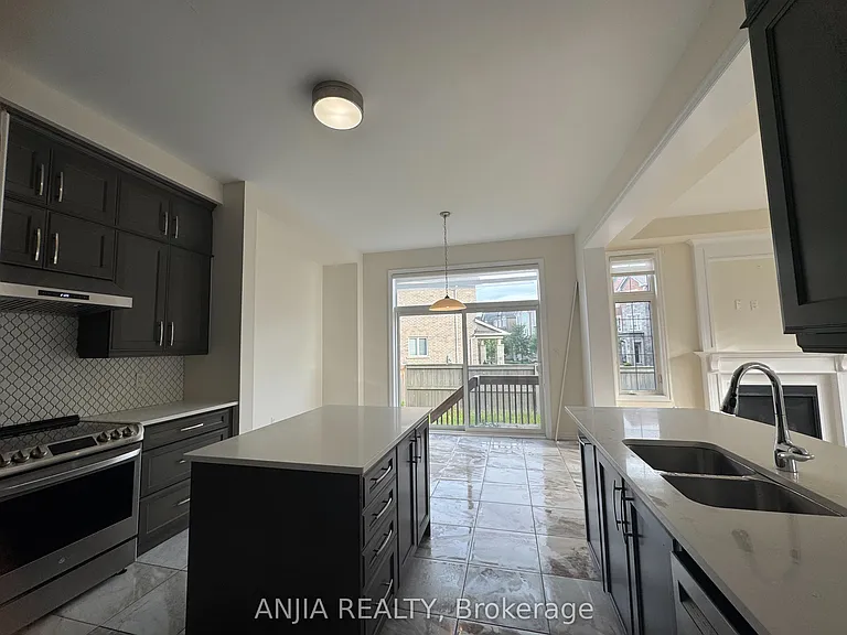 3345 Erasmum St — Photo 5