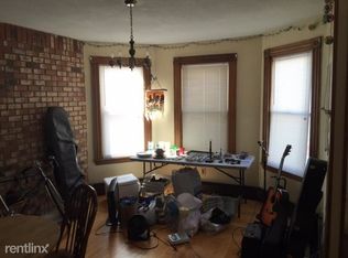 25 Newbury St, Somerville, MA 02144