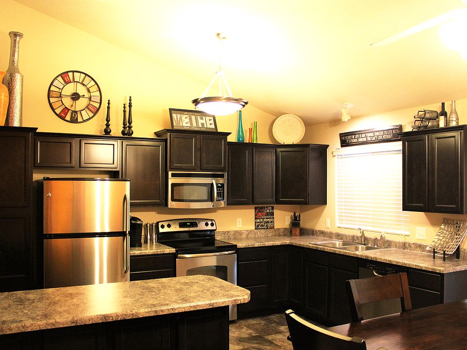 1st image of 7906 S 190th Ave