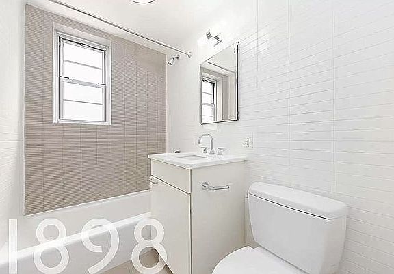 5th image of 245 E 80th St APT 4A