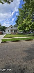 1922 Southmoor Dr, Toledo, OH, 43609