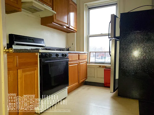 Rented by Bedford Brownstone Realty | media 15