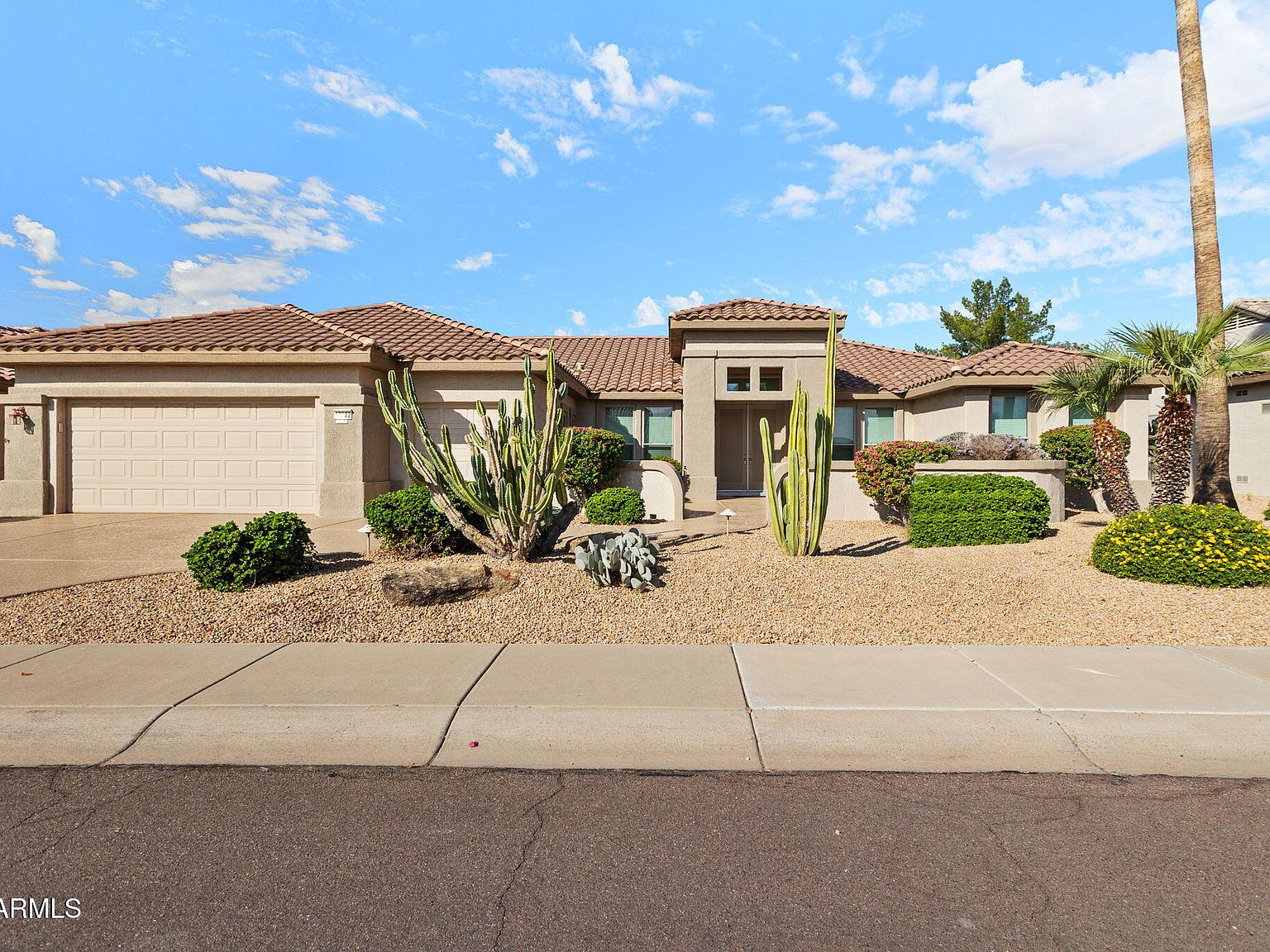 17522 N Ironhorse Dr