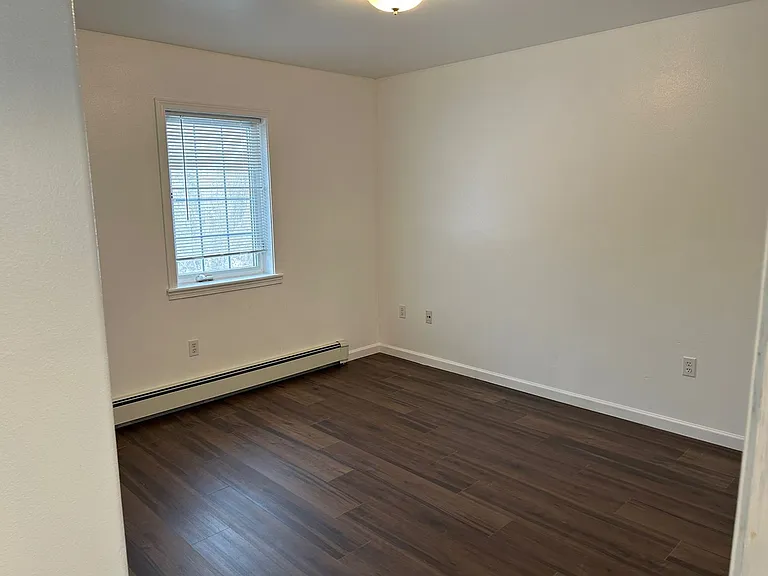 6484 S Wassim Cir — Photo 4