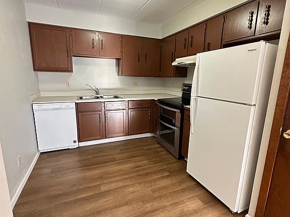 5th image of 1300 S 13th St APT 6