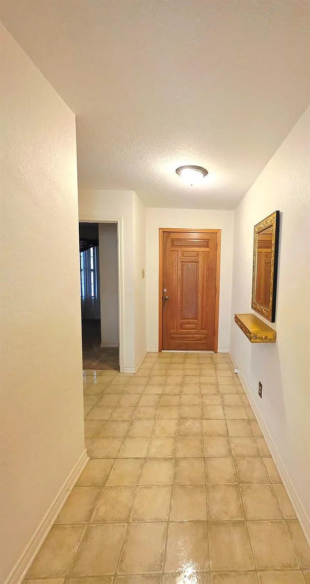 Building Photo - 651 Purple Sage Dr