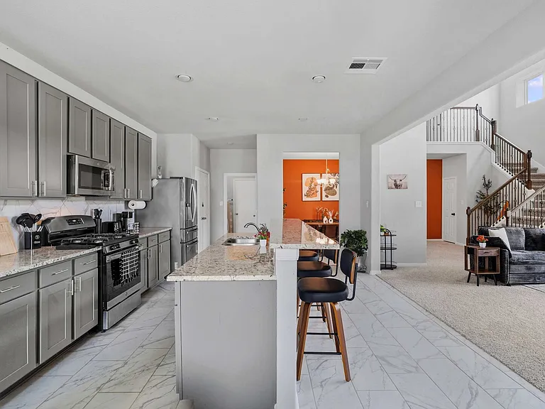 Grand View Dr — Photo 11