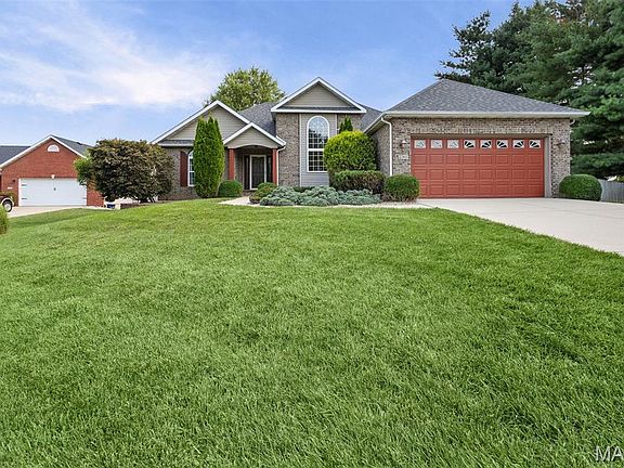 2nd image of 2743 Cascade Lake Dr