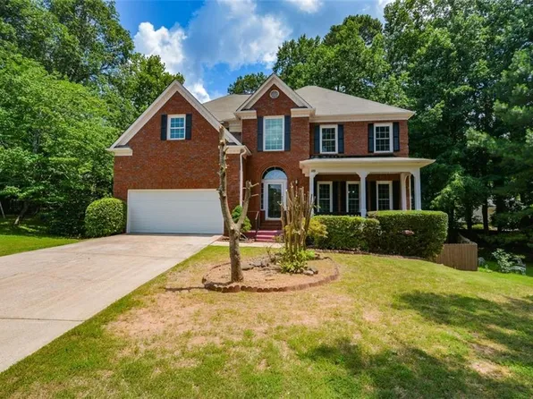 125 Leeward Run Ct, Alpharetta, GA 30005