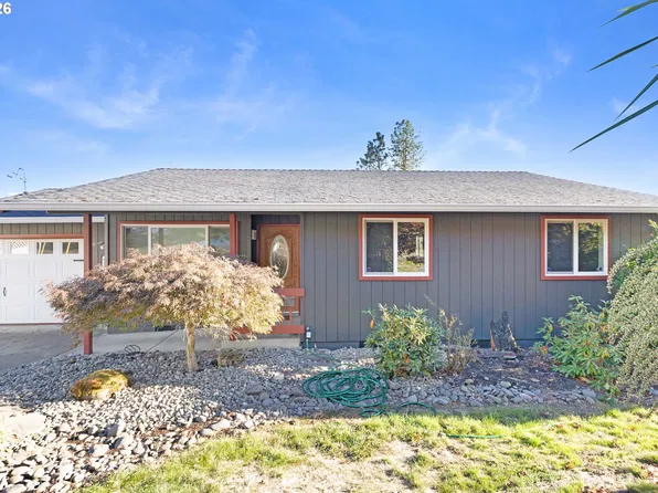 630 W 6th Ave, Sutherlin, OR 97479