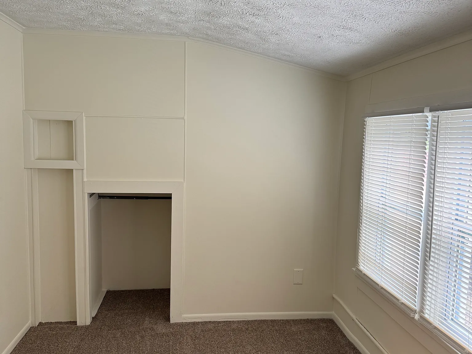 3 bed, 1217 sqft, $1,500 — Photo 4