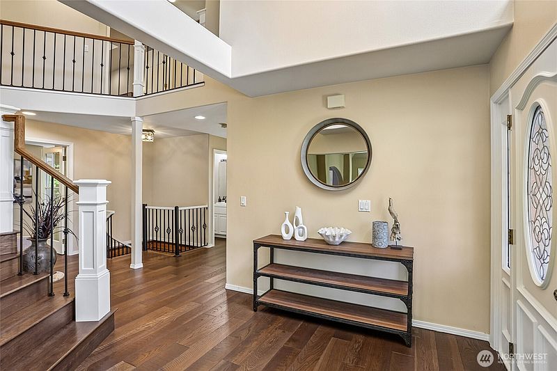 2nd image of 23200 SE 253rd Place