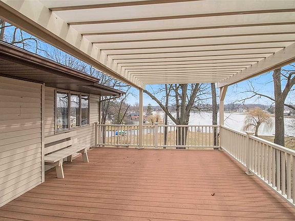 5th image of 536 Skyline Dr